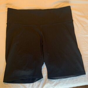 Old Navy active go dry bike short size XXL black great condition
